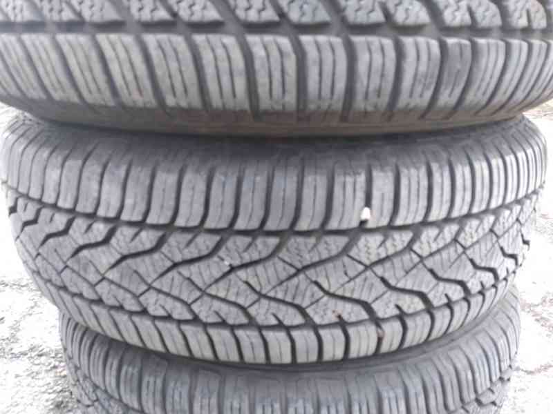 KOMPLET ZIMNÍ KOLA 185/65R15 CITROEN, PEUGEOT - foto 7