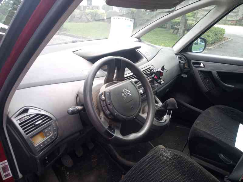 Auto - foto 5
