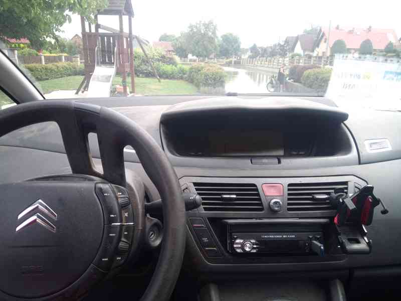 Auto - foto 8