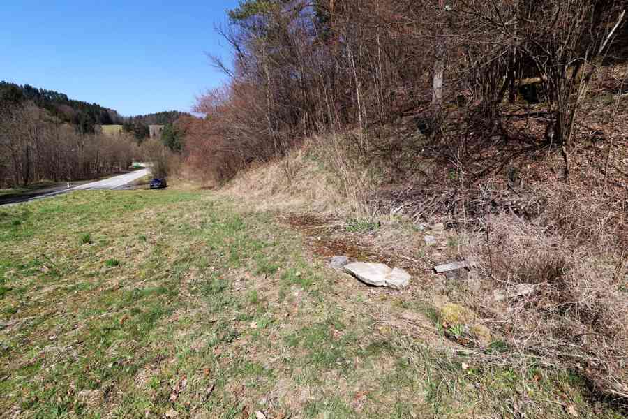 Komplex pozemků 2 063 m² se staveb. potenciálem – Dlouhá Ves - foto 10