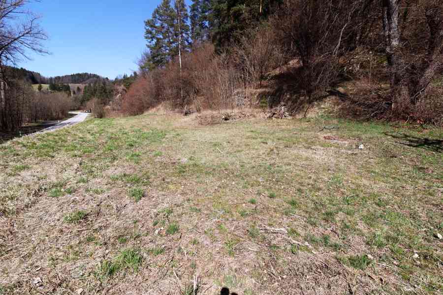 Komplex pozemků 2 063 m² se staveb. potenciálem – Dlouhá Ves - foto 11