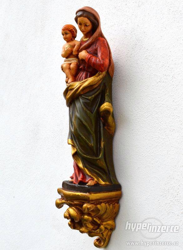 Závěsná soška Panna Marie s Ježíškem - výška 32 cm - foto 3