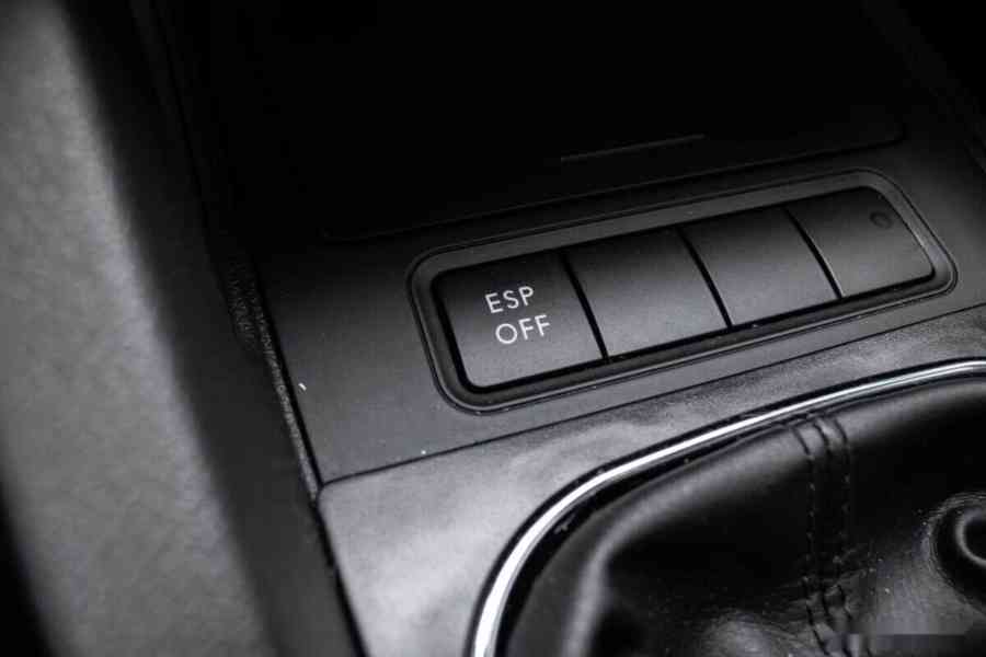 Volkswagen Golf Variant 1.9 TDI Comfortline - foto 14