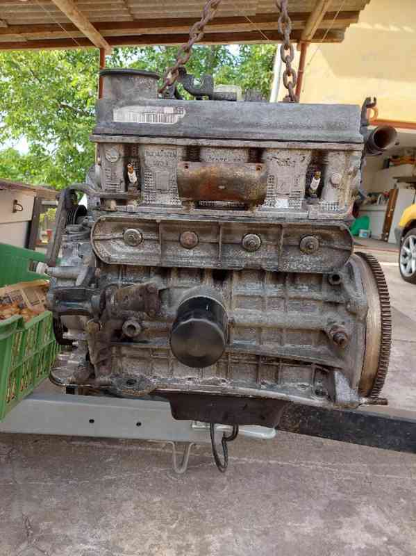 Motor Škoda Felicia 1,3MPi 50kW - foto 1