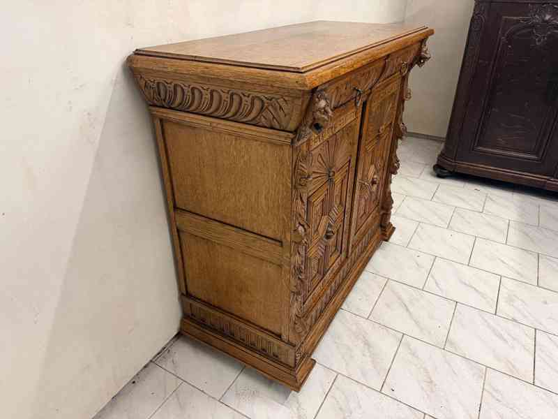 Starožitná skříň Mechelen - foto 3