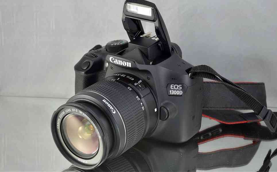 Canon EOS 1300D + EFS 18-55mm **Wi-Fi**3900 Exp. - foto 5