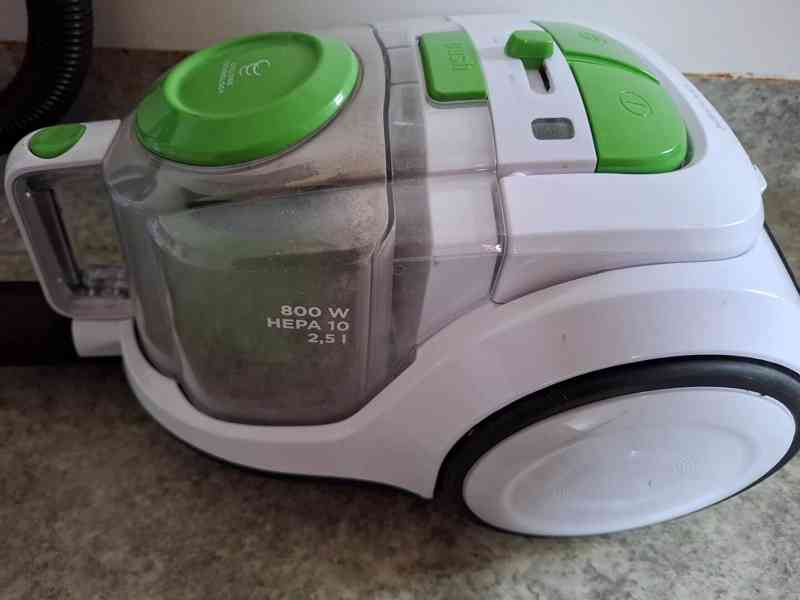 VYSAVAČ CONCEPT VP 5092, 800 W, bezsáčkový - foto 3