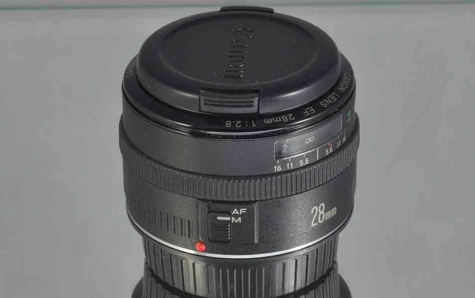 Canon EF 28mm f/2.8 full-frame, pevný, širokoúhlý  - foto 7