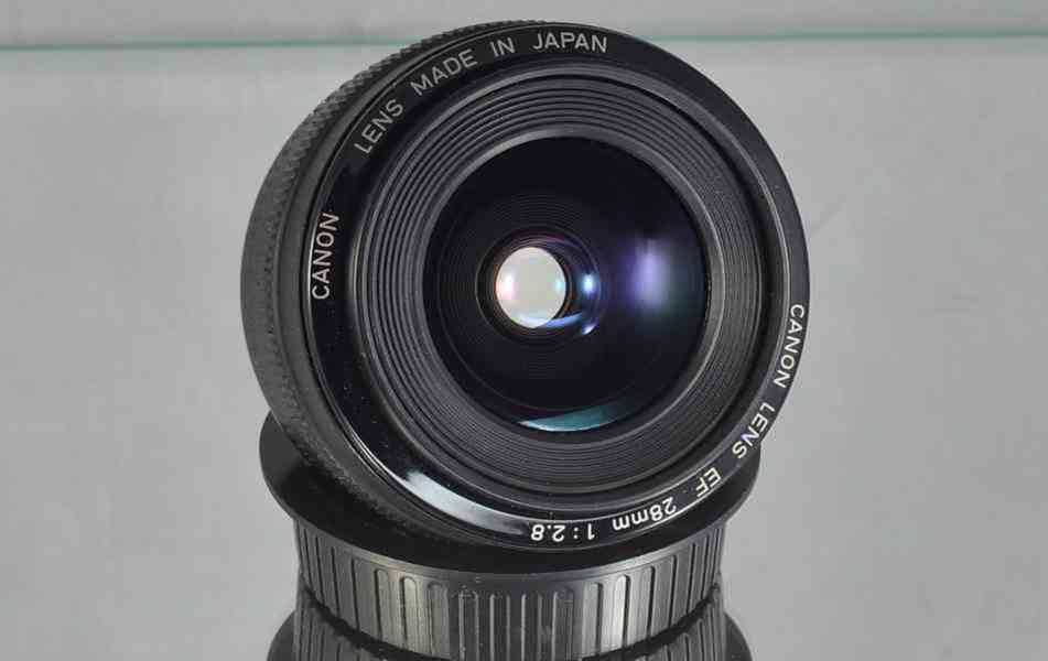 Canon EF 28mm f/2.8 full-frame, pevný, širokoúhlý  - foto 4