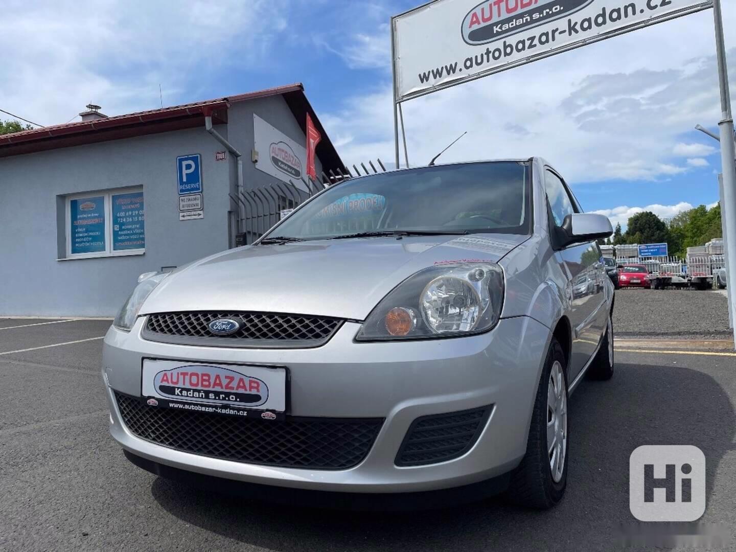 Ford Fiesta, 1,3 51kW, SERVISKA - foto 1