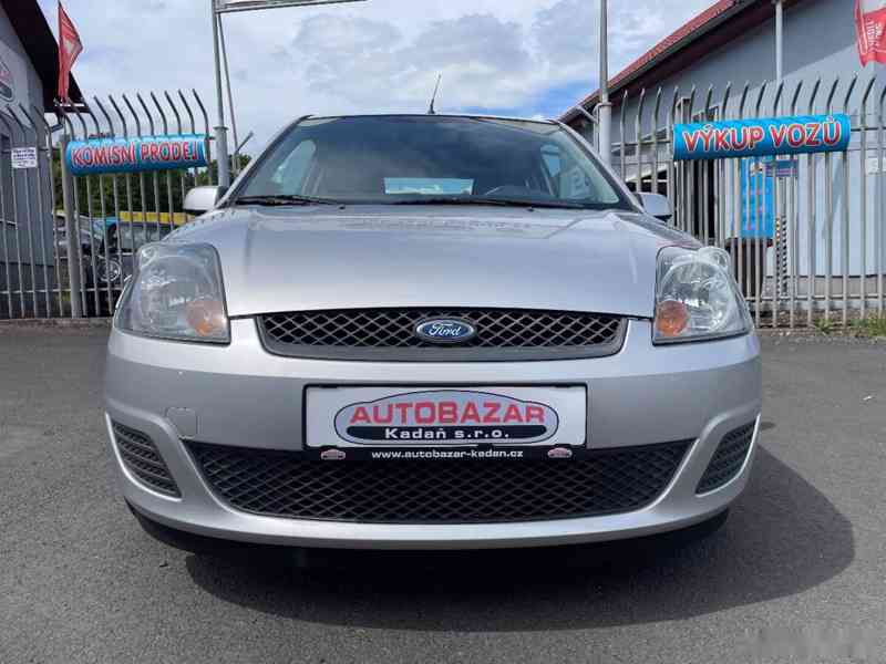 Ford Fiesta, 1,3 51kW, SERVISKA - foto 8