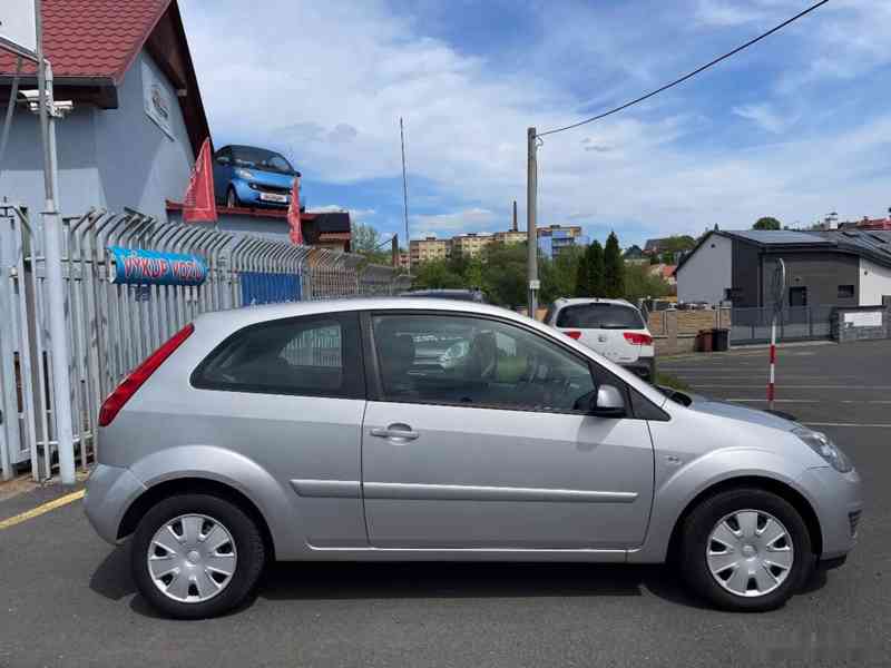 Ford Fiesta, 1,3 51kW, SERVISKA - foto 6