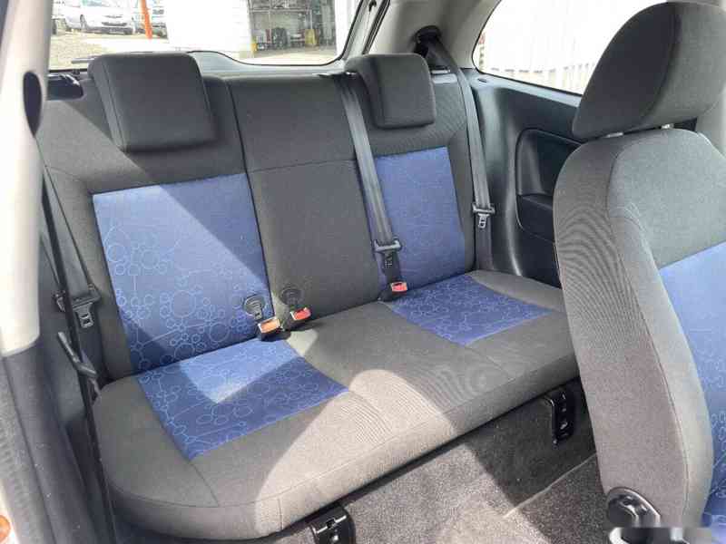 Ford Fiesta, 1,3 51kW, SERVISKA - foto 16
