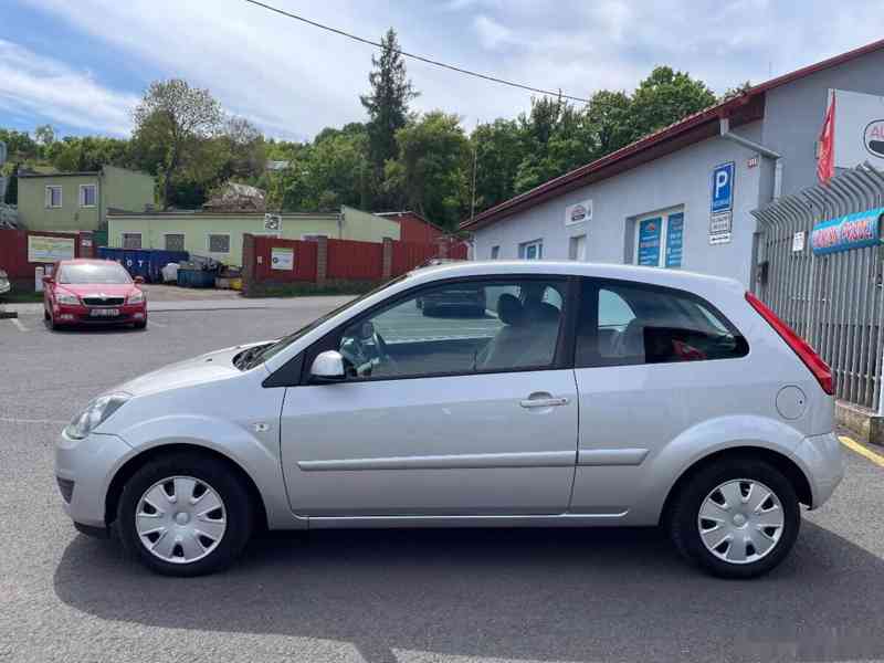 Ford Fiesta, 1,3 51kW, SERVISKA - foto 2