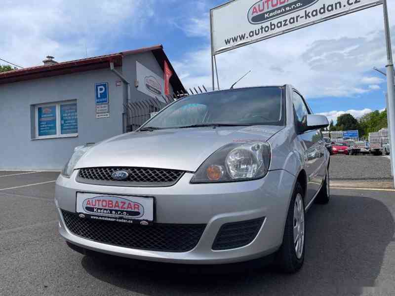 Ford Fiesta, 1,3 51kW, SERVISKA - foto 1