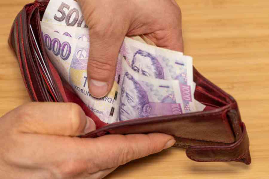 EXKLUZIVNÍ ŘEŠENÍ – SLOUČENÍ A KONSOLIDACE ÚVĚRŮ. 