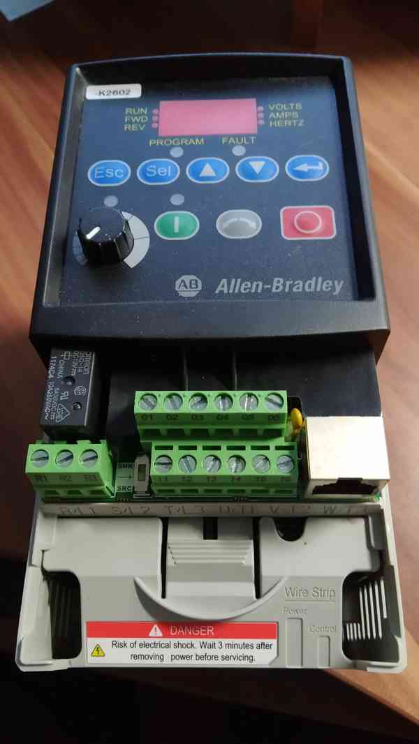 frekvenční měnič Allen Bradley PowerFlex 4 - foto 4