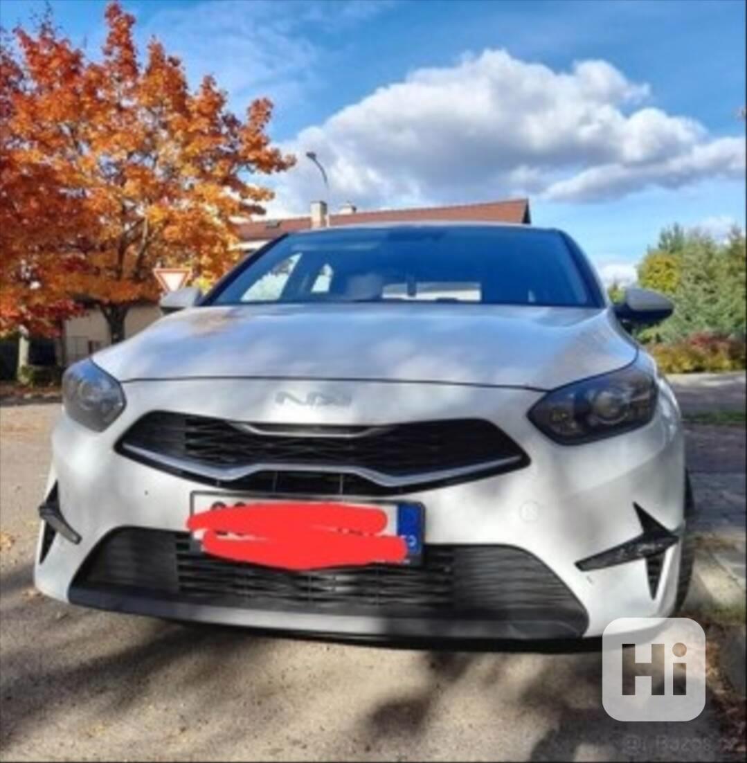 Kia Ceed 1,5   benz.118kw - foto 1