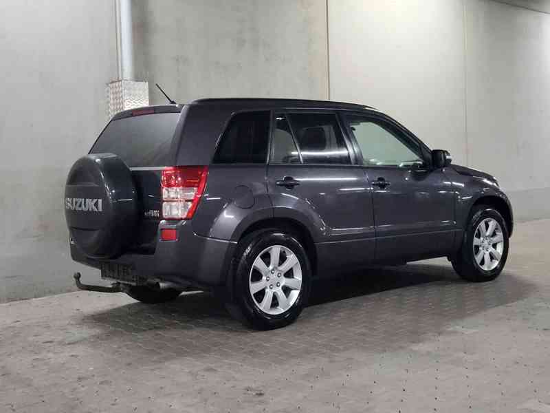 Suzuki Grand Vitara 2.4i Aut. benzín 124kw  - foto 8