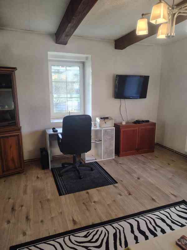 Prodej  nemovitosti s dvěma bytovými jednotkami - foto 6