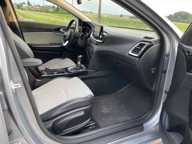 Kia ceed 11/2018 (2019) CRDI, 100 kw - foto 6