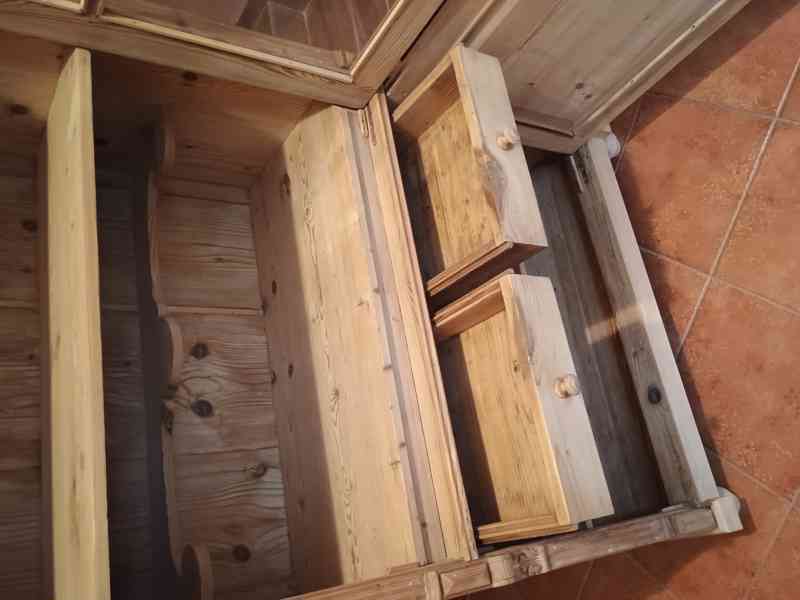 starý smrkový skleník - foto 6