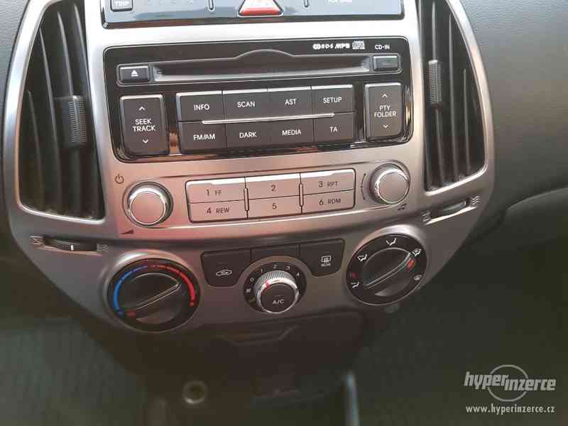Hyundai i20, 2013, 62 kw, 1.majitel, klima, LPG !!! - foto 10