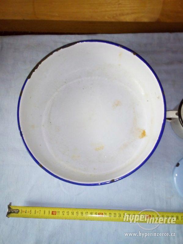Smaltované nádobí - 4 ks (Mísa, 2 hrnky, víko) - foto 6