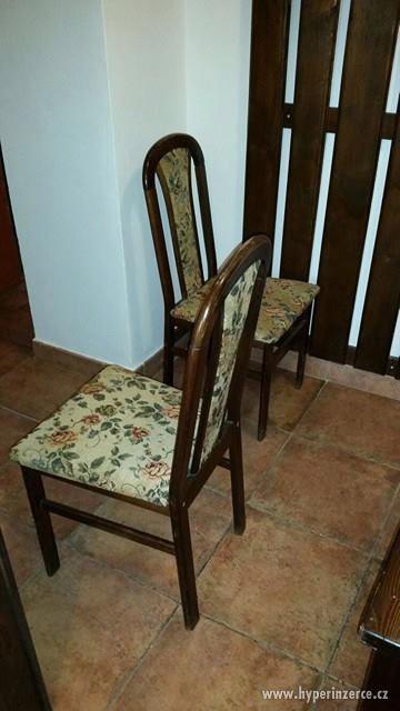 židle - foto 1