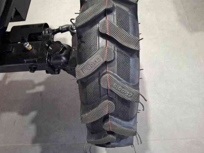 Tauros HX26 PRO 4x4 (až 26,1 koní) - foto 4