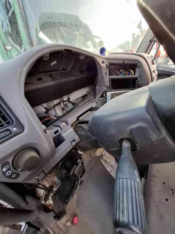 DAF LF 45.220 608 - foto 32