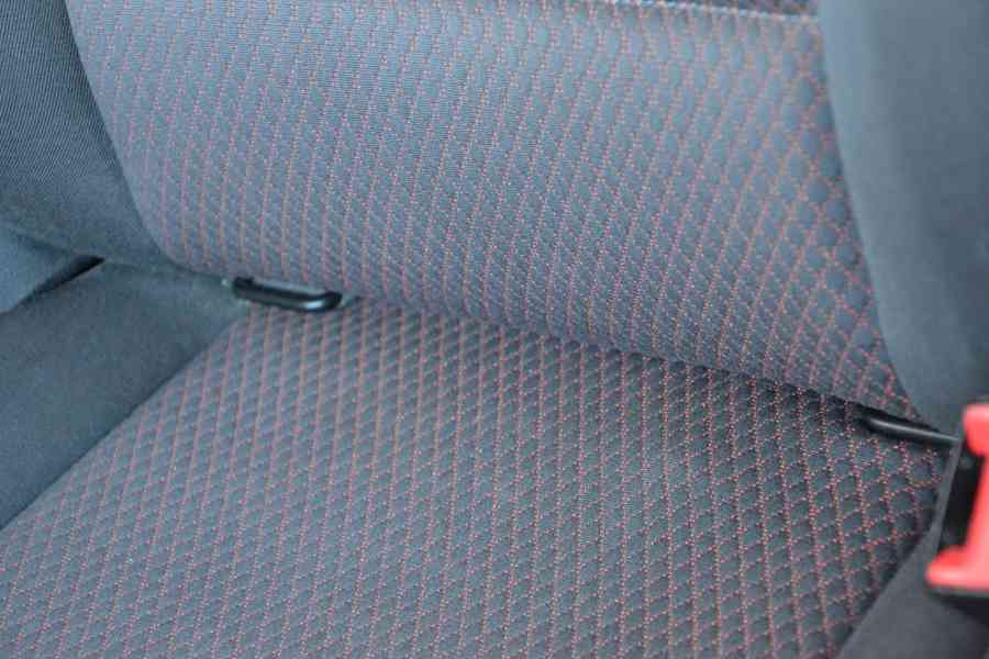 Audi Q5 Quattro 2.0 TDi 125kw/170k,198tis.km,odp.DPH, manuál - foto 23