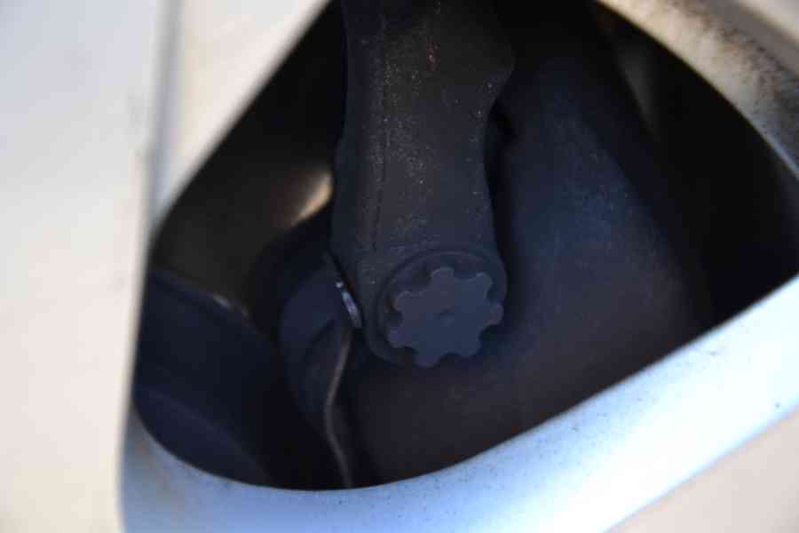 Audi Q5 Quattro 2.0 TDi 125kw/170k,198tis.km,odp.DPH, manuál - foto 3