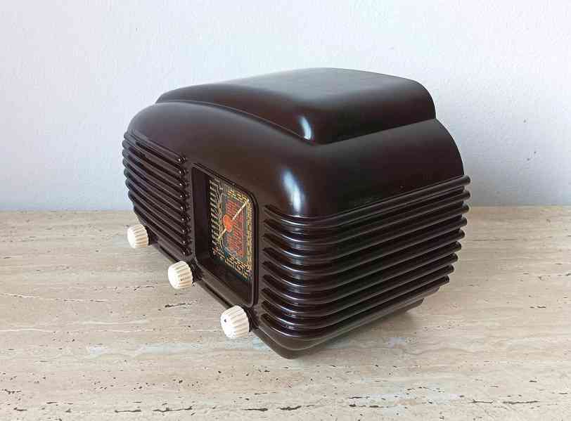 Starožitné rádio Tesla Talisman 308U, hnědá skříňka, 1953 - foto 2