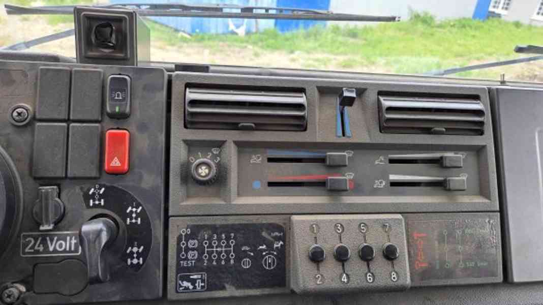 Unimog 1400 zametač 2.5m3 Schmidt komunál MB 4x4 - foto 8