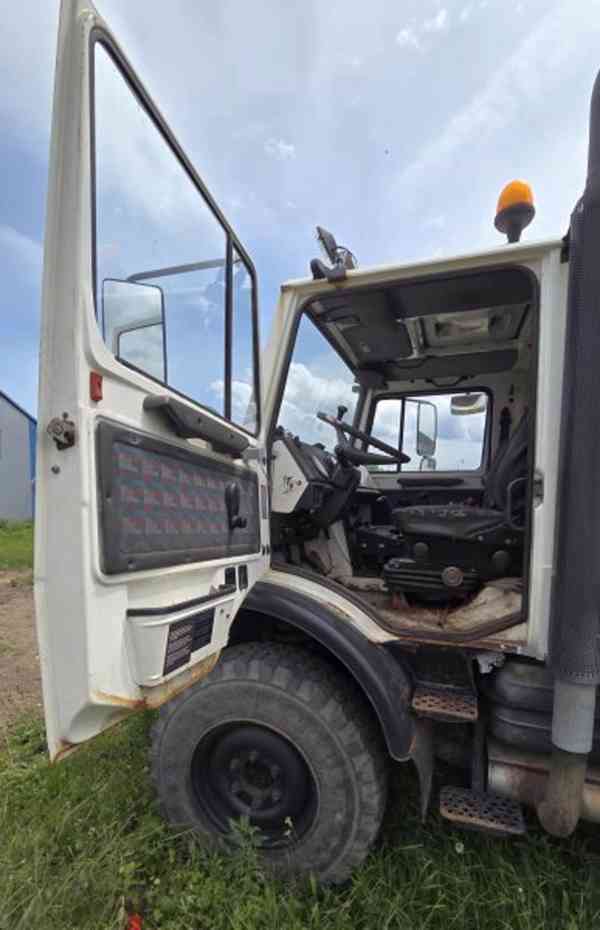Unimog 1400 zametač 2.5m3 Schmidt komunál MB 4x4 - foto 9