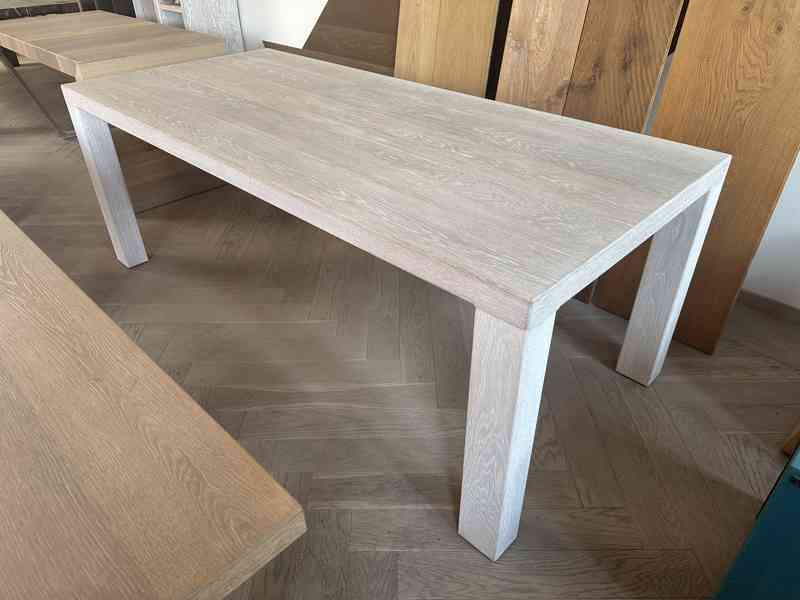 Dubový stůl bělený kartáčovaný 2100x950 mm - VÝPRODEJ - foto 2