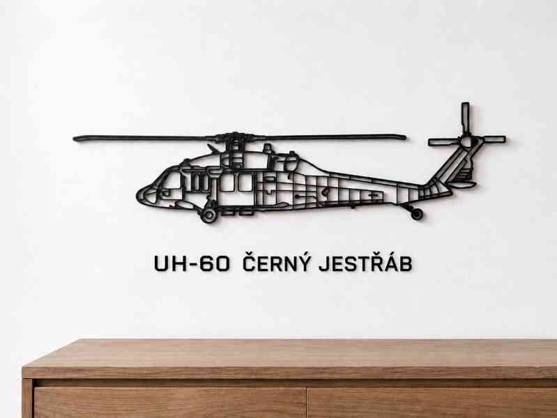 UH-60 Black Hawk jako originální dekorace na zeď - foto 1