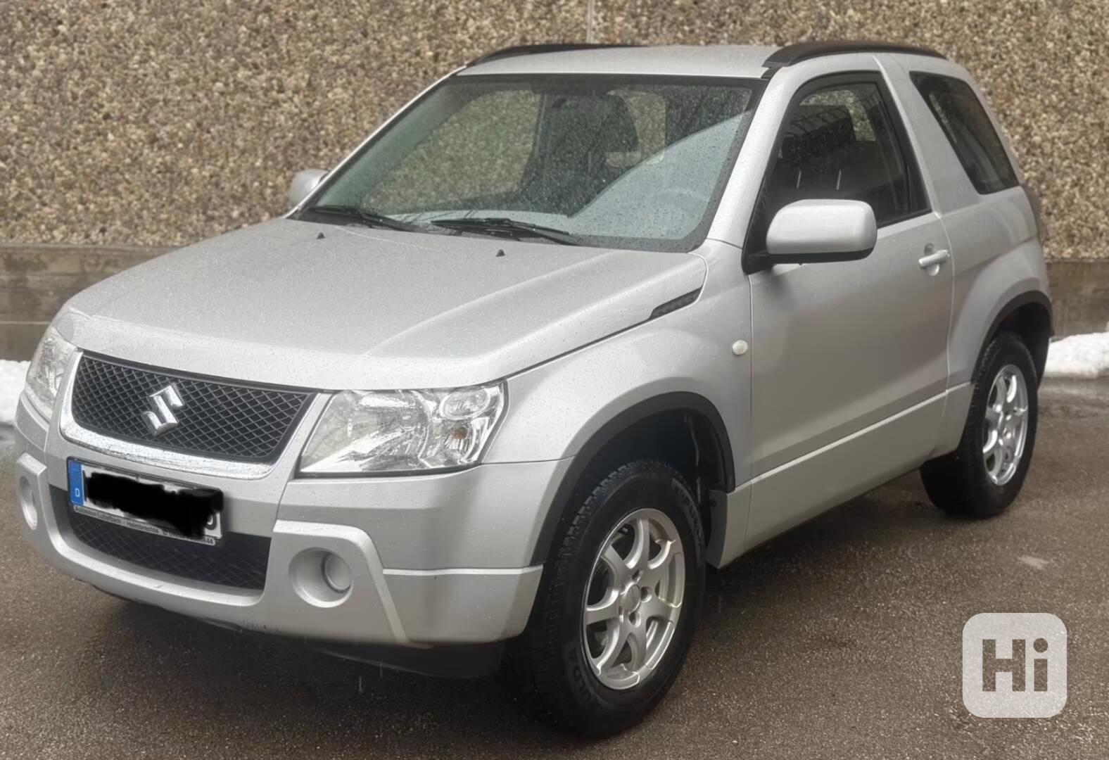 Suzuki Grand Vitara 1.6i Club benzín 78kw - foto 1