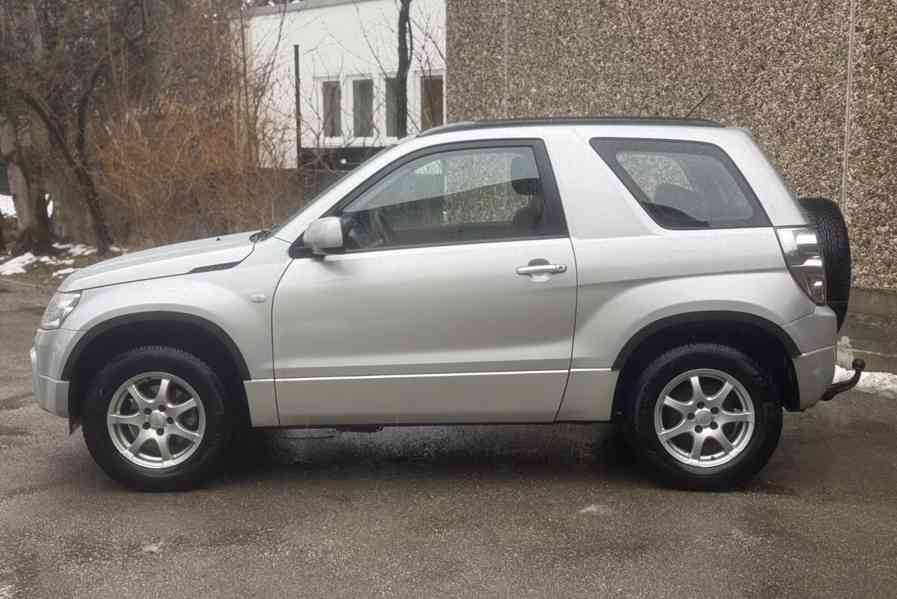 Suzuki Grand Vitara 1.6i Club benzín 78kw - foto 9