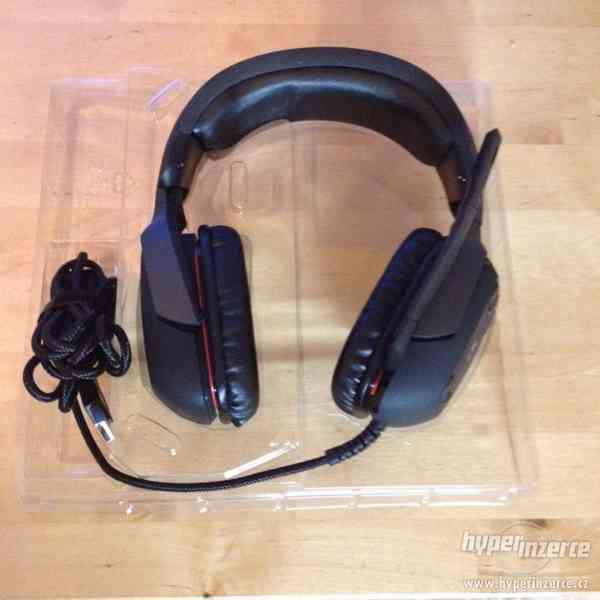Prodám málo používaná herní sluchátka Logitech G35 - foto 1