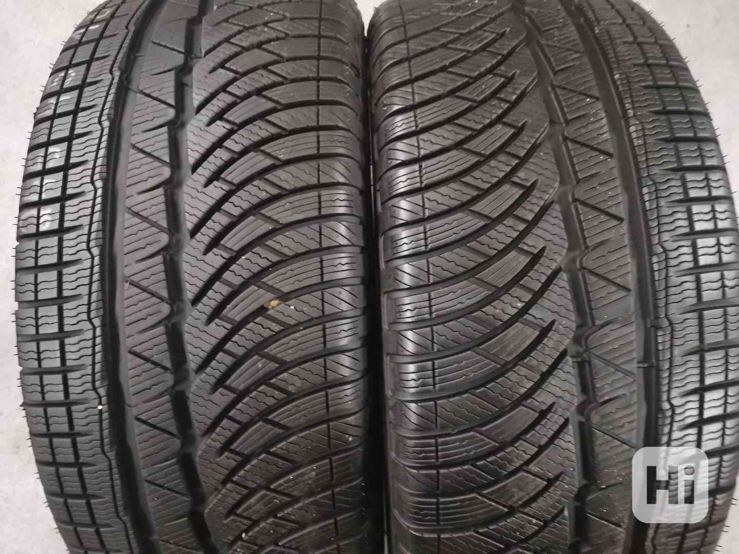 zimní pneu 245/45 R18 Michelin  - foto 1
