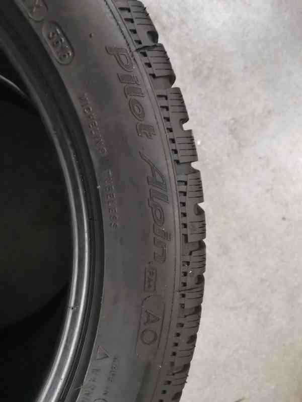 zimní pneu 245/45 R18 Michelin  - foto 4