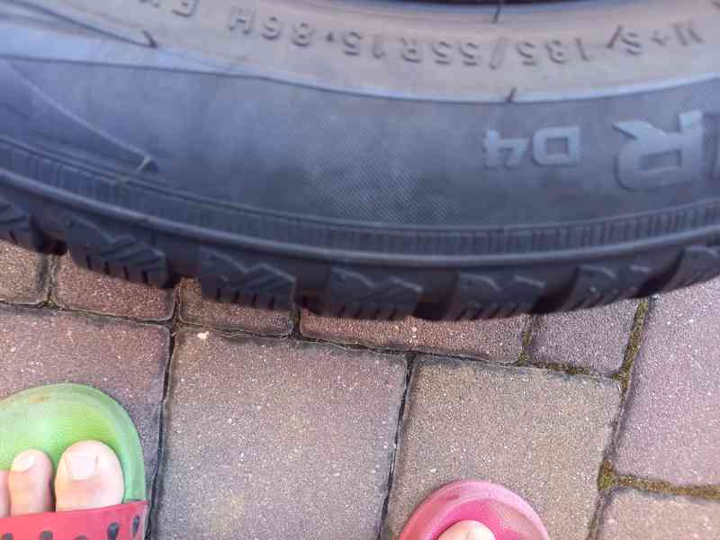 ZÁNOVNÍ zimní kola /Fabia 1,2/Room/VW Polo-185/55R15 XL - foto 22