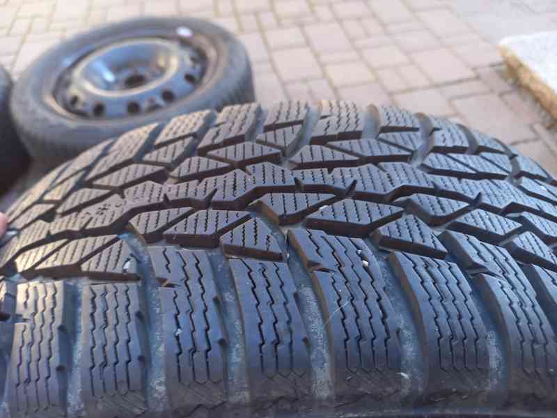 ZÁNOVNÍ zimní kola /Fabia 1,2/Room/VW Polo-185/55R15 XL - foto 8