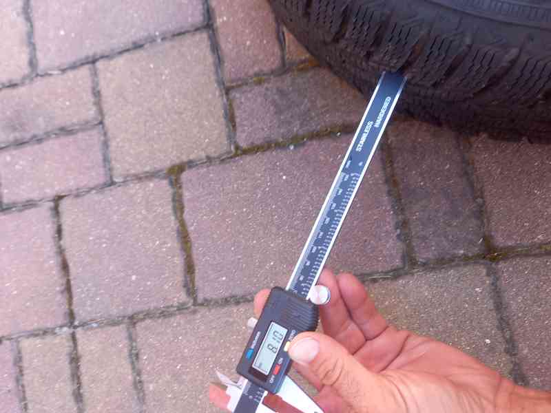 ZÁNOVNÍ zimní kola /Fabia 1,2/Room/VW Polo-185/55R15 XL - foto 18