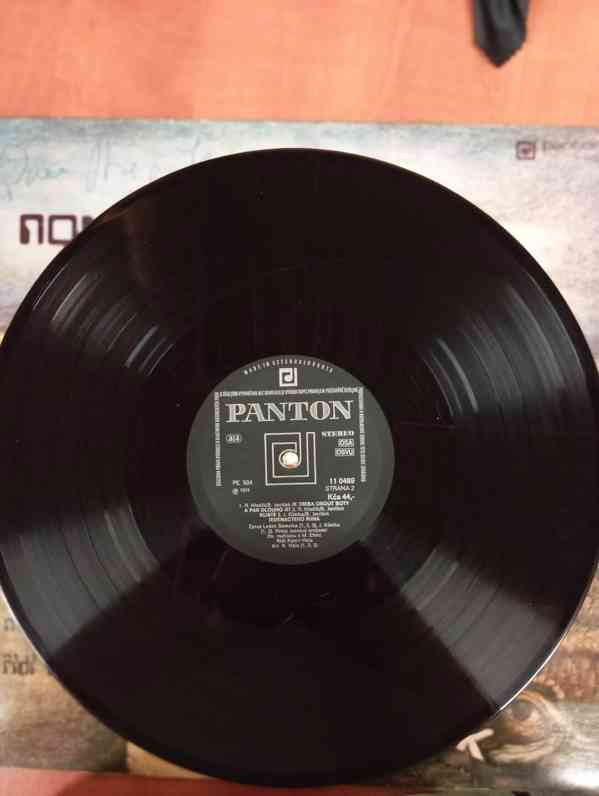 Nová Synteza 2  M Efekt   s podpisy                          - foto 7