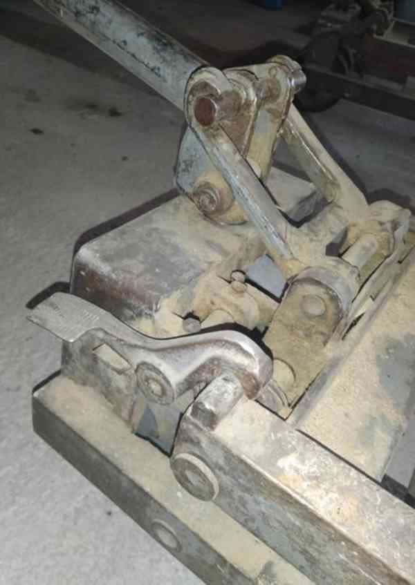 Paletový zdvižný vozík 1600 kg (13716.) - foto 12