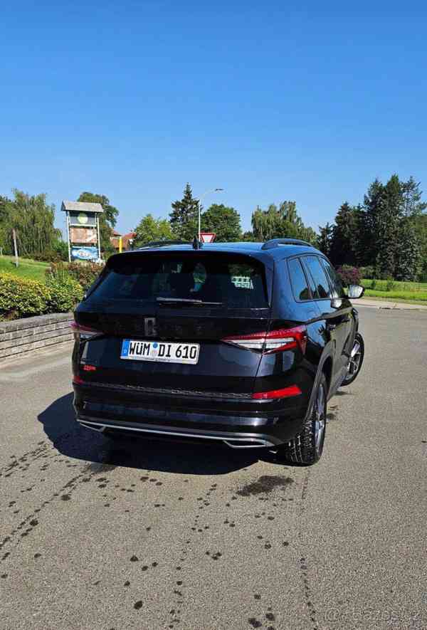 Škoda Kodiaq 2,0   Sportline 2023 7 mist - foto 13