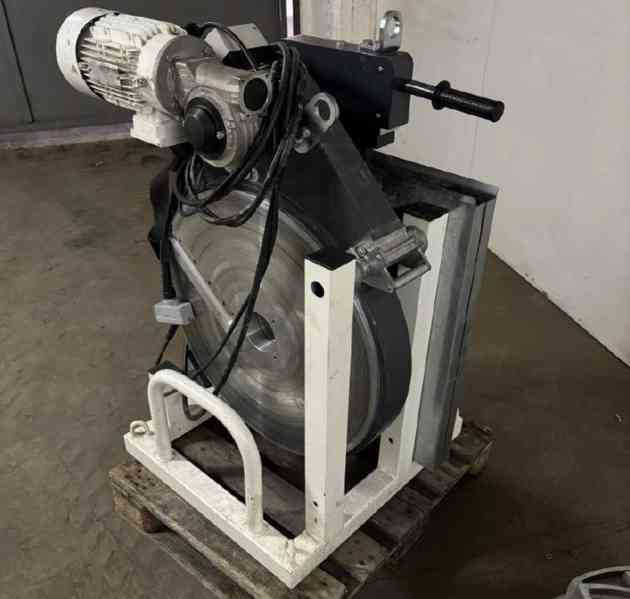 HÜRNER svářečka na tupo CNC ECO 630 mm - foto 6